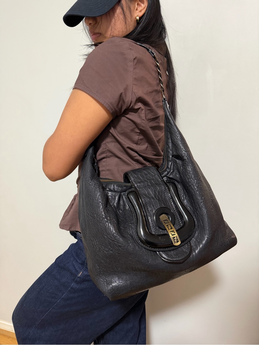 Fendi Black Leather Shoulder Bag with Chain-Intertwined Strap